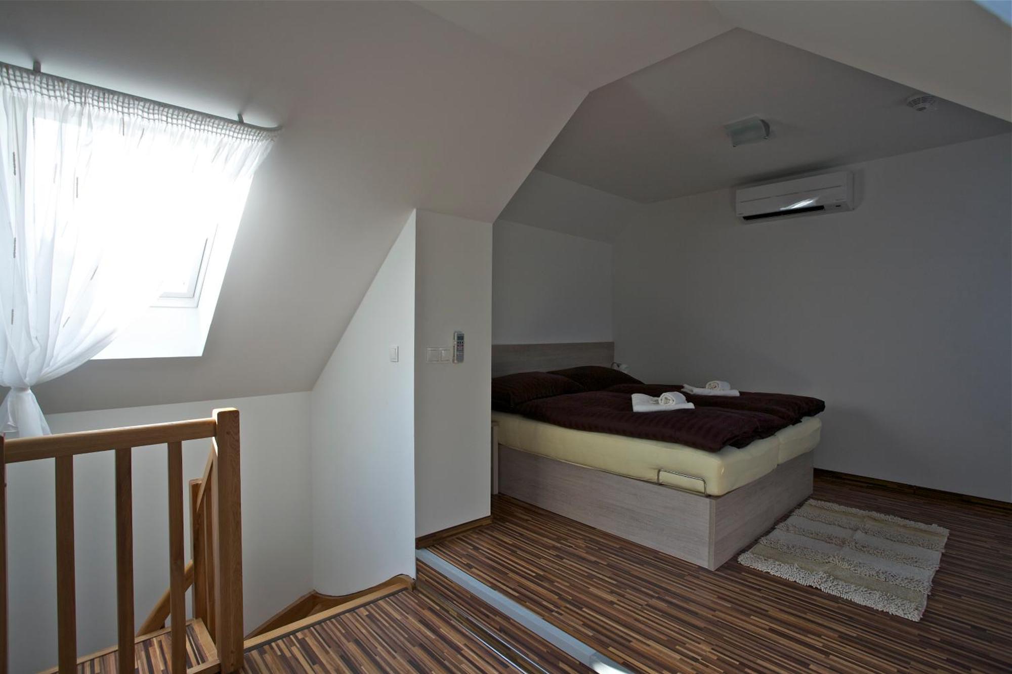 Putnicky Mlyn Hotel Marianka ภายนอก รูปภาพ